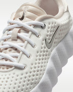NIKE MIND 002 BEIGE